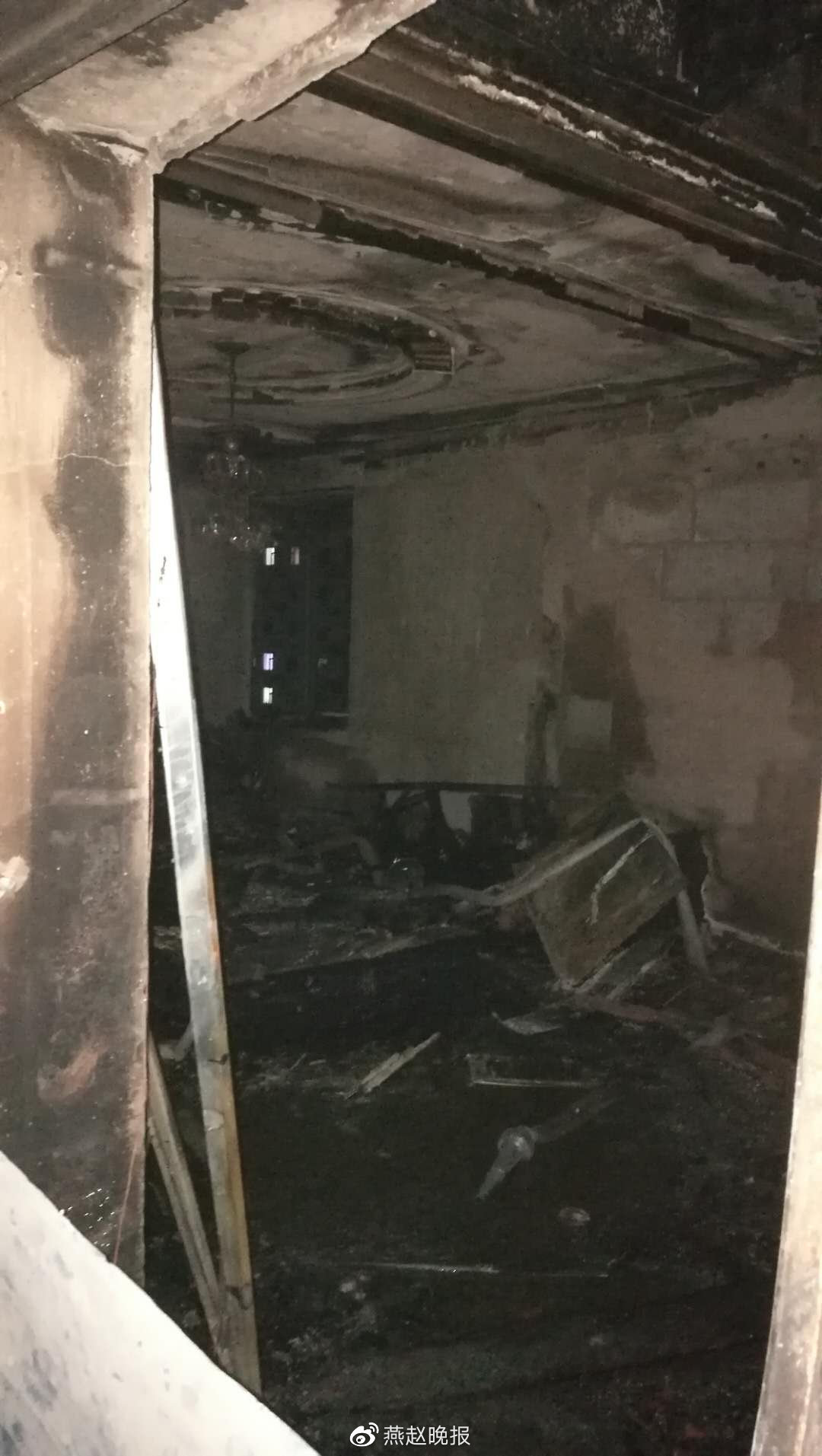 情況通報(bào)！邯鄲市一小區(qū)疑似天然氣燃爆，造成2人受傷