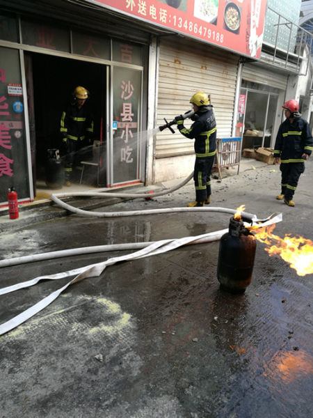 圖為：事故現(xiàn)場。消防供圖